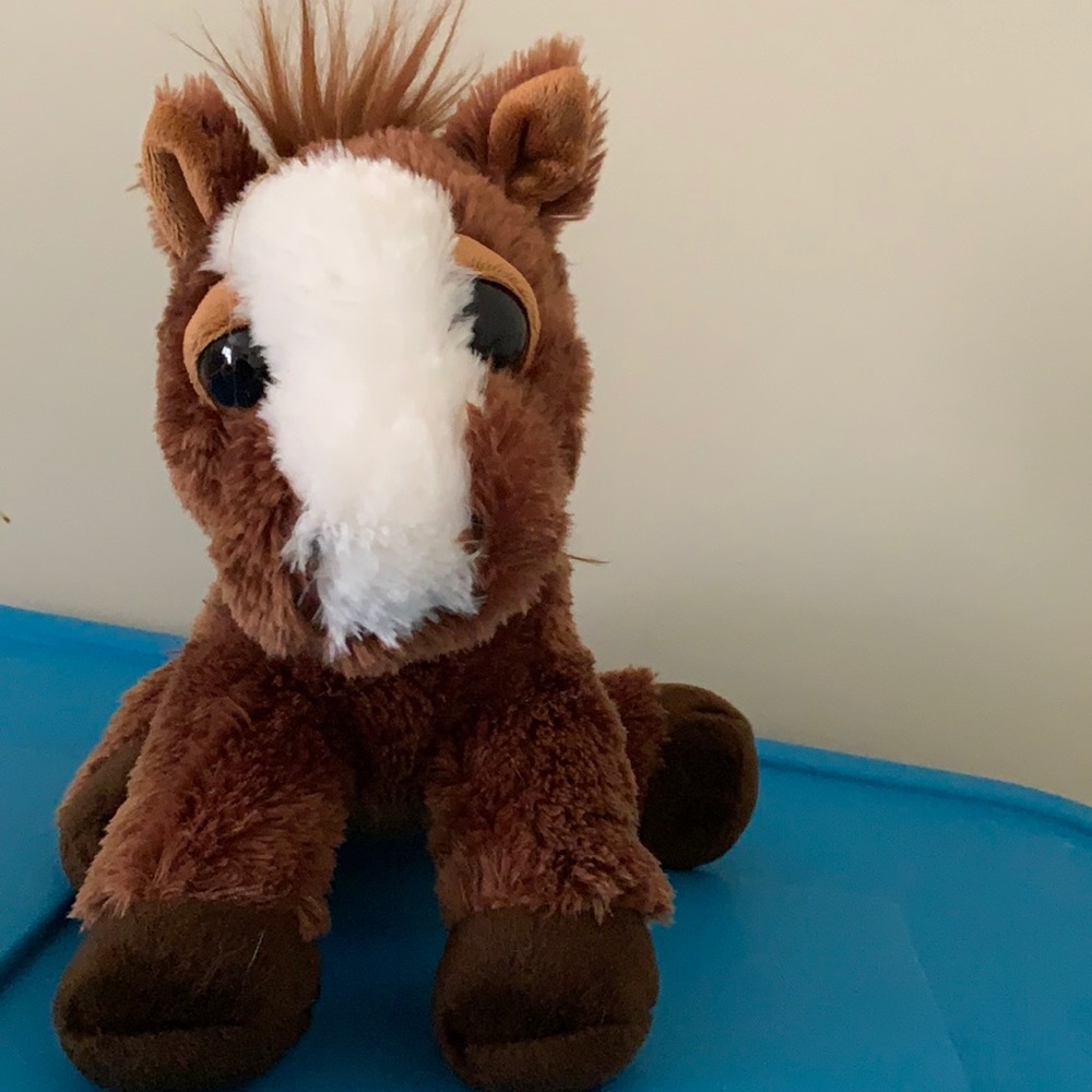 Aurora Horse Plush Pre Owned 9 inches